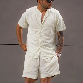 Мужская одежда из двух частей с карманами 2023, Летний мужской трикотажный костюм, модная однотонная футболка с круглым вырезом и пуговицами и шорты на шнурке