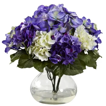 Смешанные искусственные цветы гортензии в вазе, синий